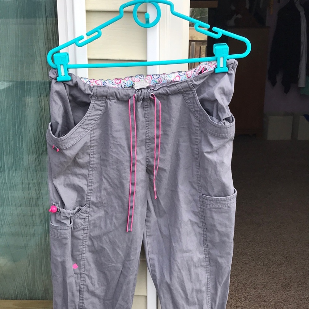 Cute gray scrub pants!